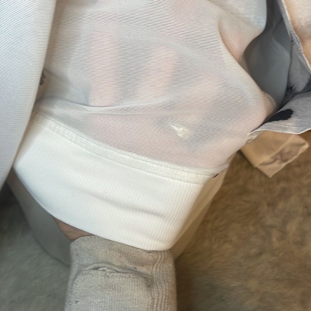 Lululemon jacket 6 (875) - Picture 6 of 9